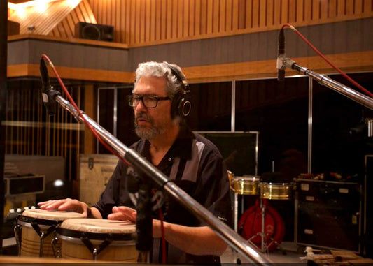 Luis Conte in session